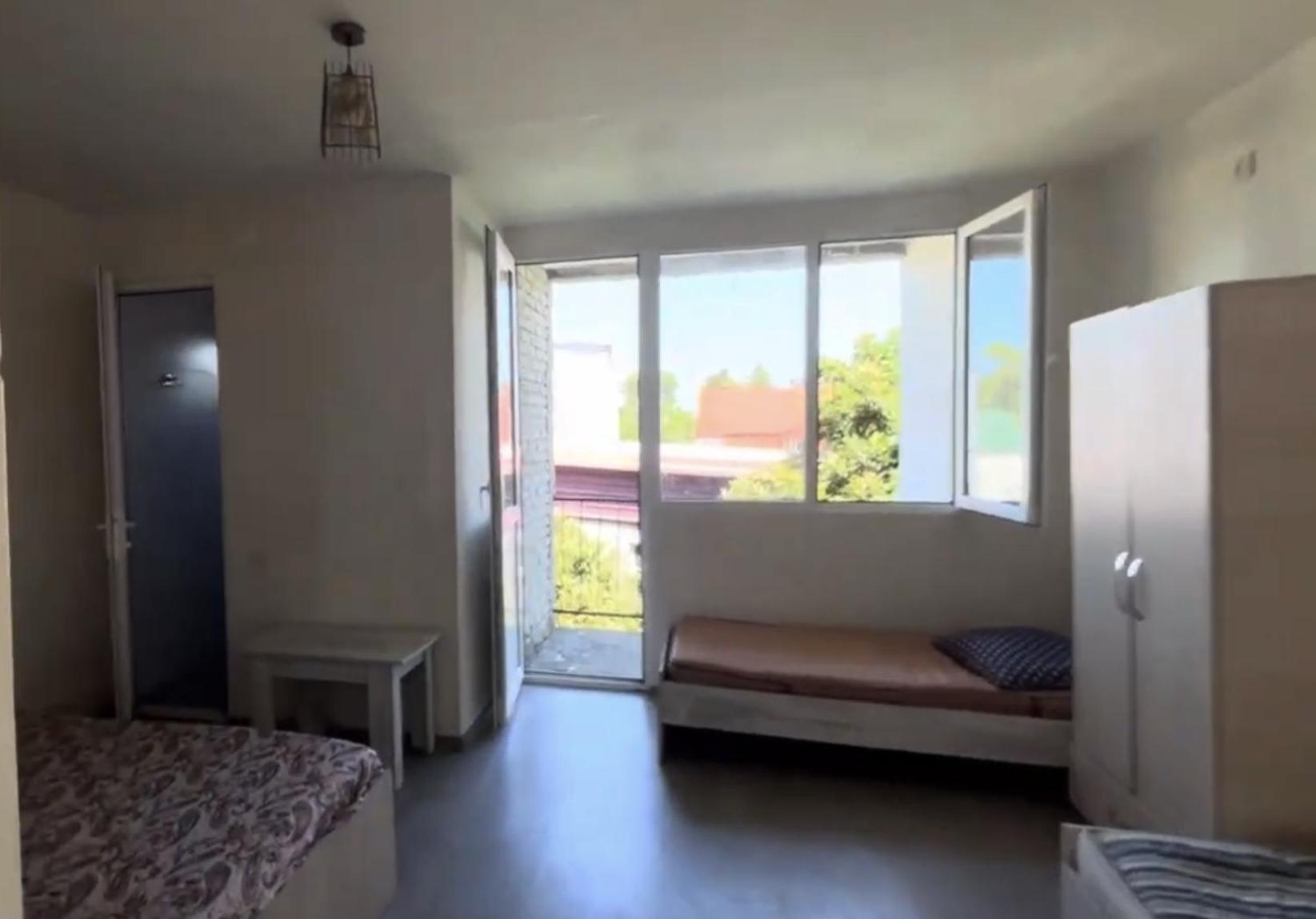 فندق Ok House! كوبوليتي المظهر الخارجي الصورة
