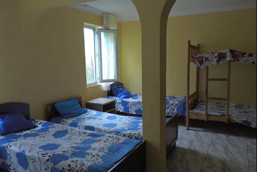 فندق Ok House! كوبوليتي المظهر الخارجي الصورة