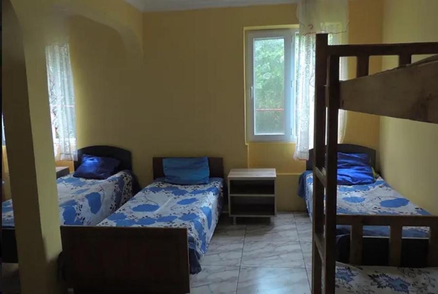 فندق Ok House! كوبوليتي المظهر الخارجي الصورة