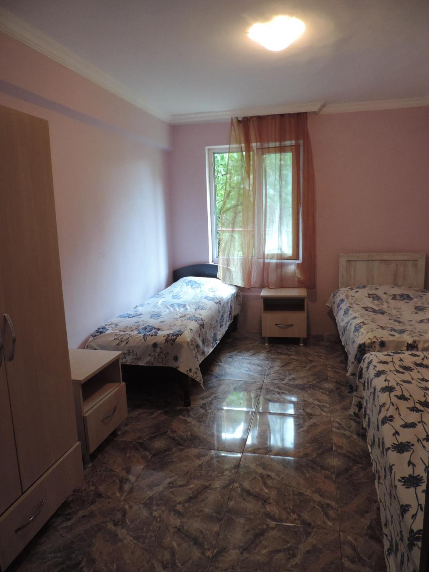 فندق Ok House! كوبوليتي المظهر الخارجي الصورة